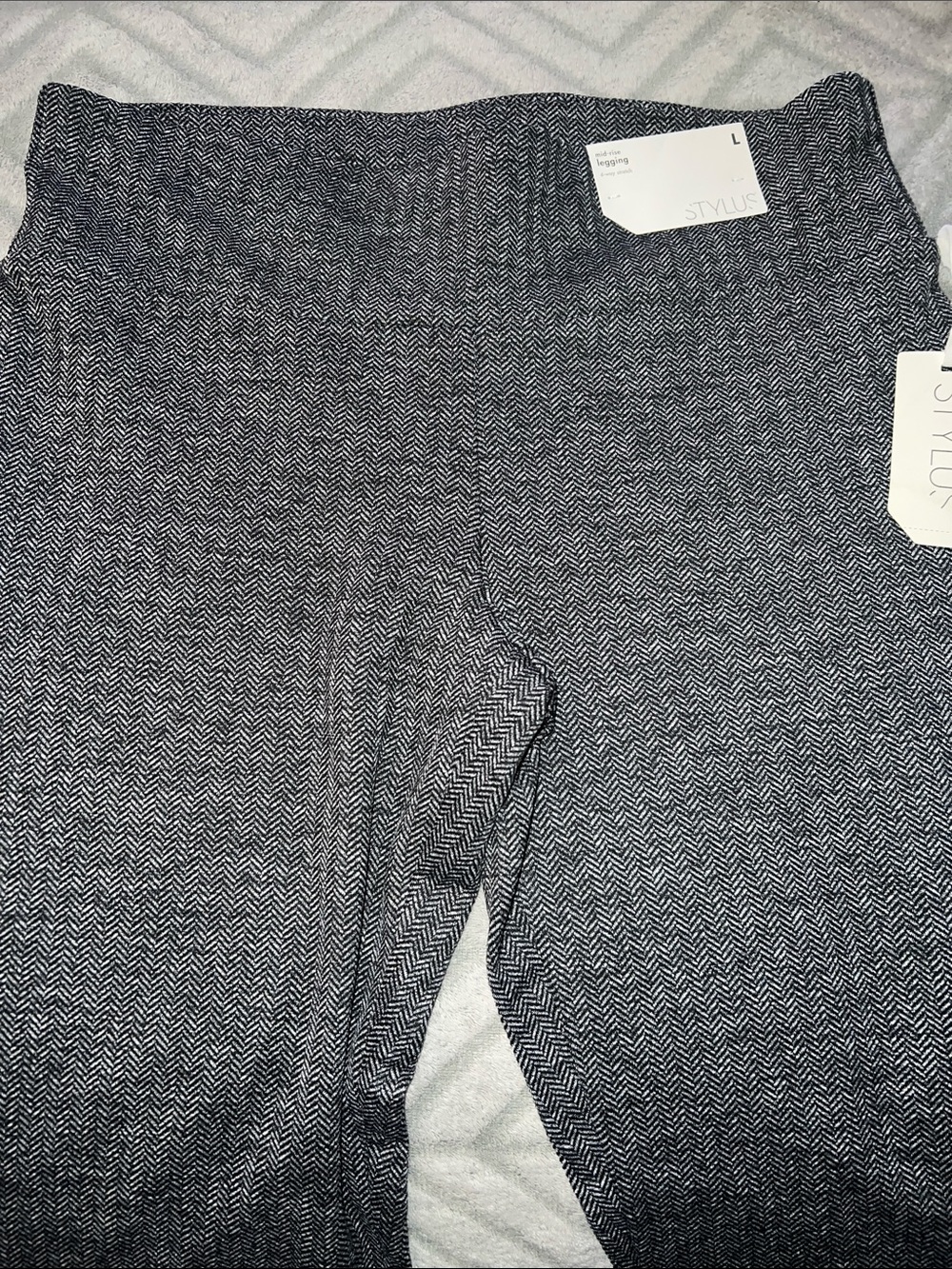 STYLUS Black & White Herringbone Women’s Leggings
